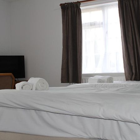 Stukeleys Hotel Great Stukeley المظهر الخارجي الصورة
